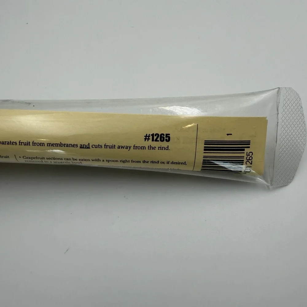 New THE PAMPERED‎ CHEF Grapefruit Knife #1265 In Tube Vintage Very Sharp USA